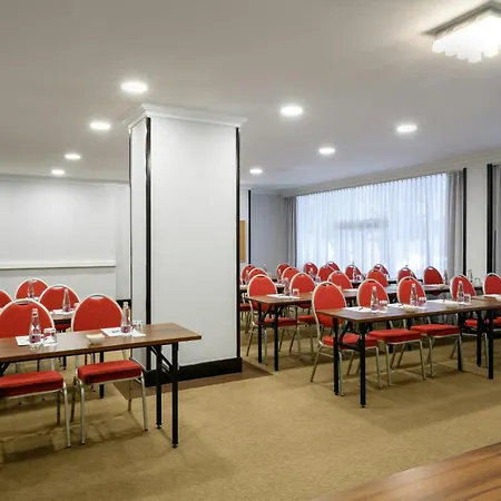 Leonardo Hotel Budapest-3
