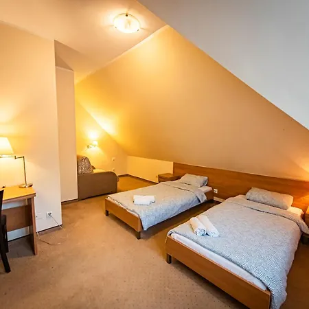 Przystań Ostróda - pokoje i apartamenty-3