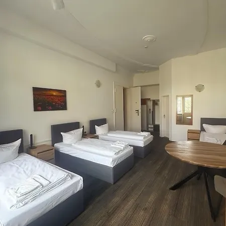 Hotel Aster An Der Messe-3