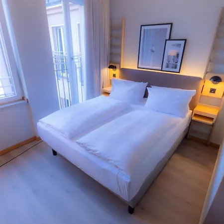 Hotel Bleibtreu Berlin By Golden Tulip-2