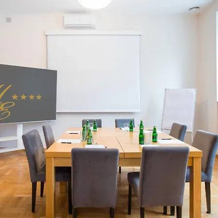 Europejski Boutique Hotel-3