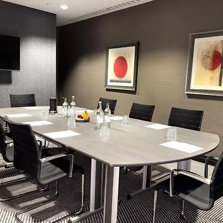 Doubletree By Hilton London - West End-2