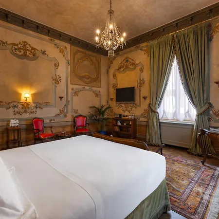 Hotel Locarno-3