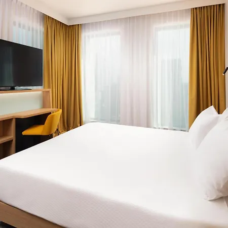 Hampton by Hilton Łódź City Center-3
