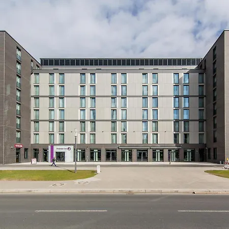 Premier Inn Frankfurt Messe-3