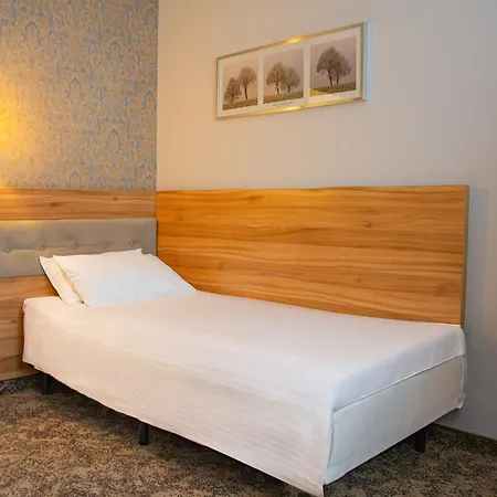 Tulip Hotels - Wroclaw Patio-2