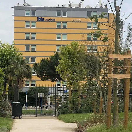 Hotel Ibis Budget Nice Palais Nikaia-3