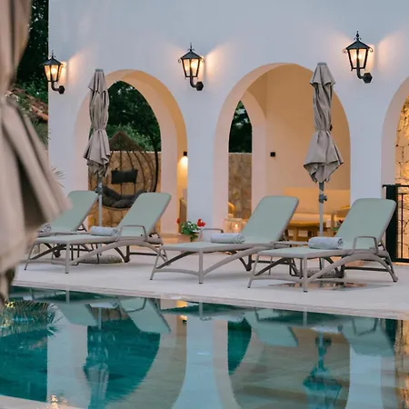 B&B Lovac Pool & Spa-2