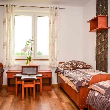 Ośrodek Kolonijny Bazylak Rewal-2