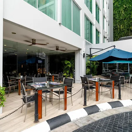 Radisson Suites Bangkok Sukhumvit-2