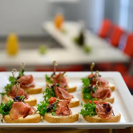 Park Inn By Radisson Budapest-2