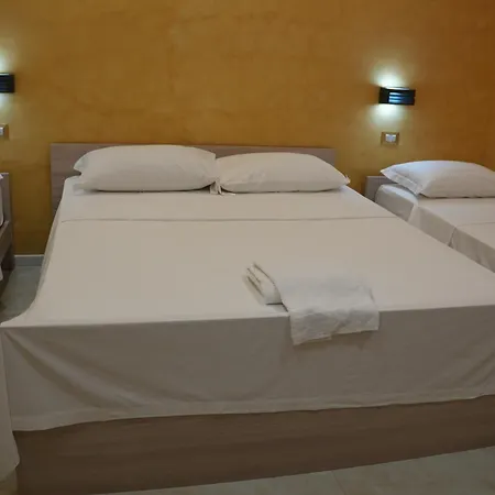 Hotel Ferrari-2