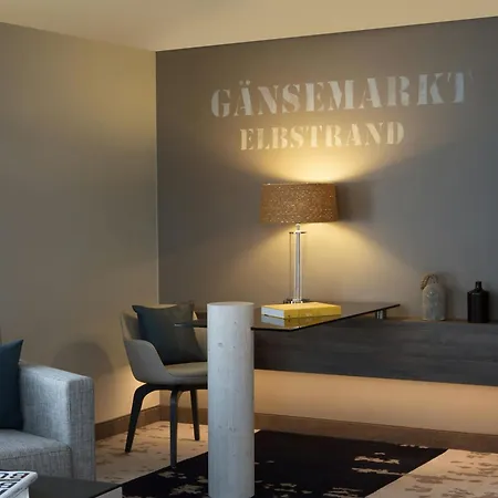 Renaissance Hamburg Hotel-2