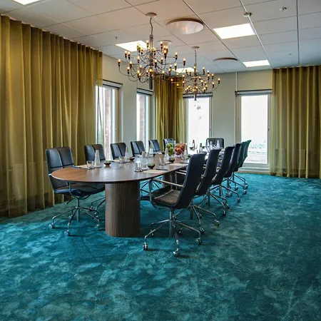 Best Western Malmo Arena Hotel-3