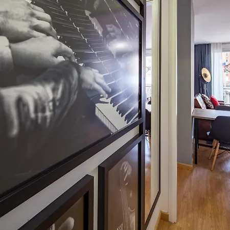 Habitat Apartments Hot Jazz-3
