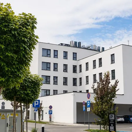 Arche Hotel Piła-3