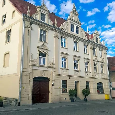 Jedności Hostel-3