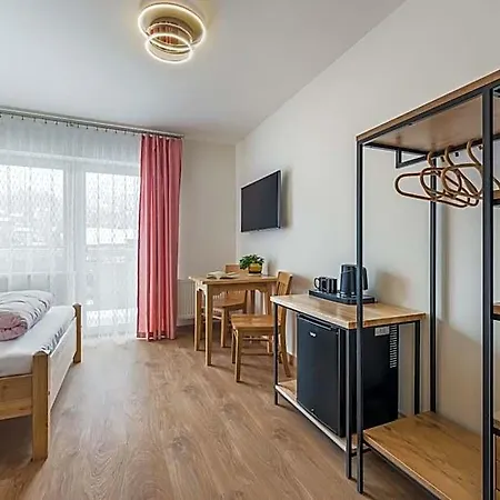 Willa Cichosza - wygodne i nowoczesne pokoje, 800m do centrum tuż przy szlakach pieszych i rowerowych oraz stokach narciarskich-2
