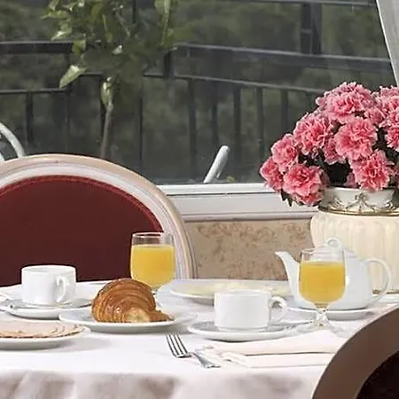 Hotel Eliseo-2