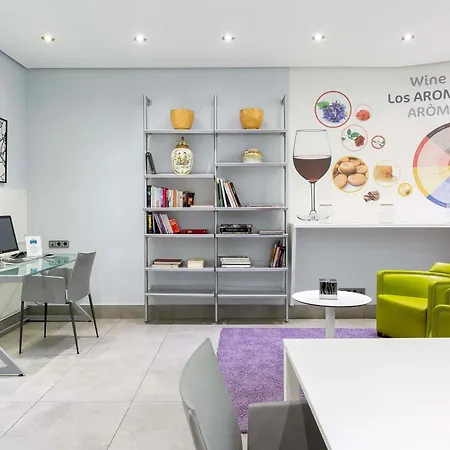 Ibis Styles Madrid Prado-3