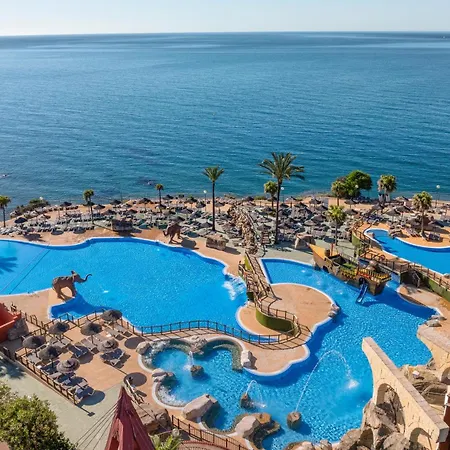 Holiday World Riwo, Affiliated By Melia-2