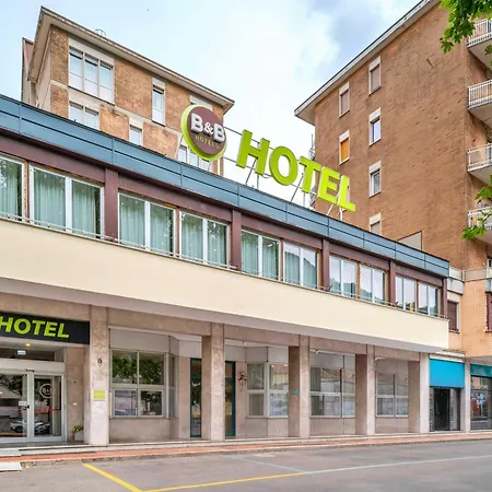 B&B Hotel Como City Center-2
