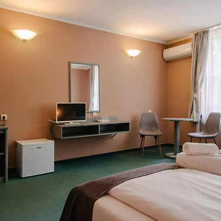 Hotel Unicornis-2