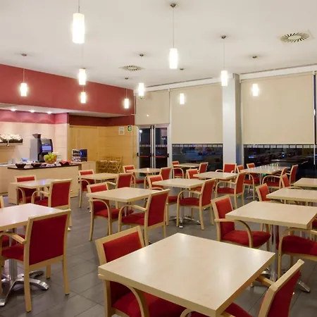 Holiday Inn Express Malaga Airport By Ihg-2