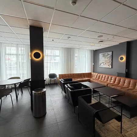Hotel Cabin-2