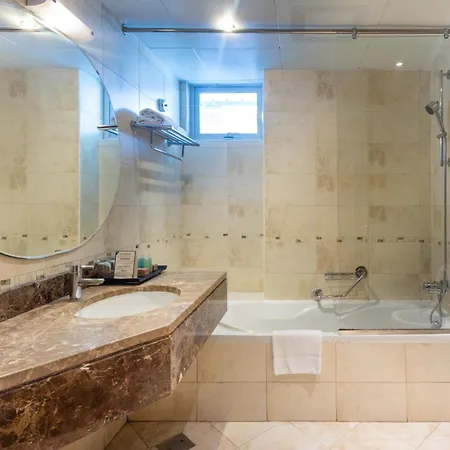 City Premiere Hotel Apartments - Dubai-3
