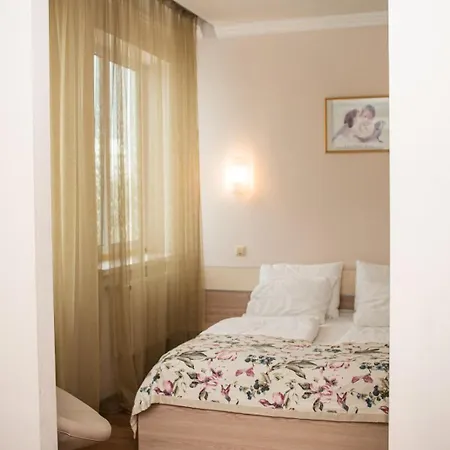 Hotel Merkuriy-3