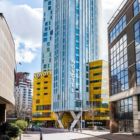 Novotel London Canary Wharf-2