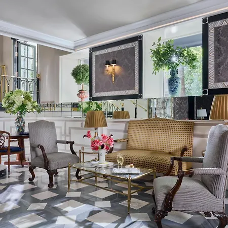 Relais & Chateaux Heritage Hotel-2