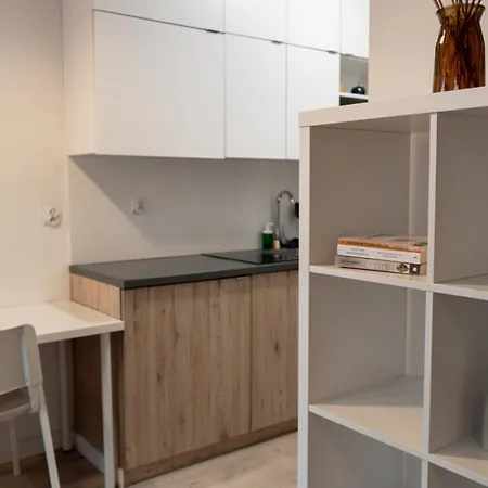 Adler House - Rooms & Apartments-3