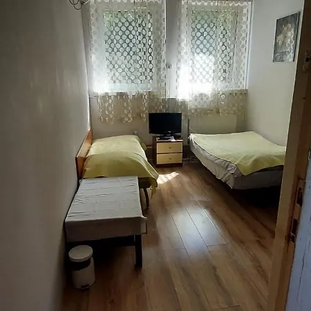 *Dana pokoje gościnne-2