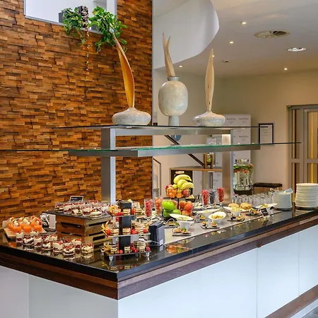 Novotel Koeln City-3