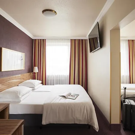 Best Western Raphael Hotel Altona-2