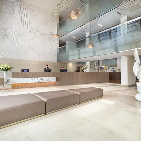 Valamar Lacroma Hotel-3
