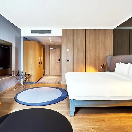 Radisson Blu Hotel, Kyiv City Centre-2