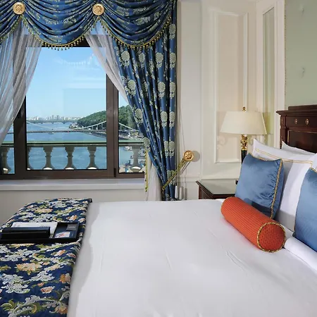 Fairmont Grand Hotel Kyiv-2