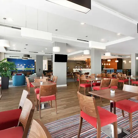 Hampton by Hilton Krakow-3