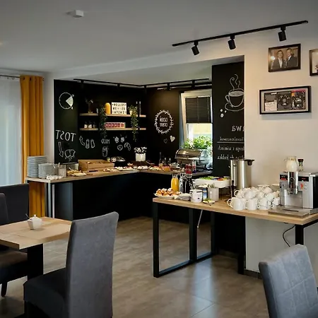 Rezydencja Pod Ochorowiczówką B&B-3