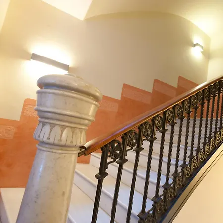 Bachome Terrace B&B-2