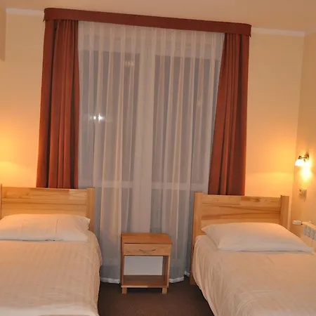 VILLA EDEN - Noclegi Restauracja SPA-3