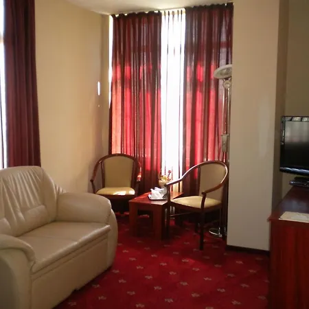 Hotel Ary-3