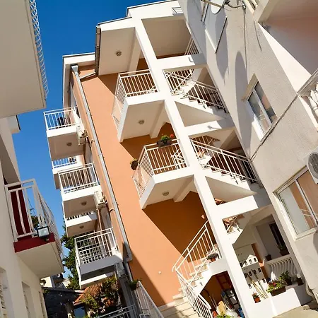 Guesthouse Mb Knezevic-3