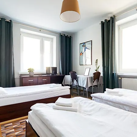 Avion Hotel-2