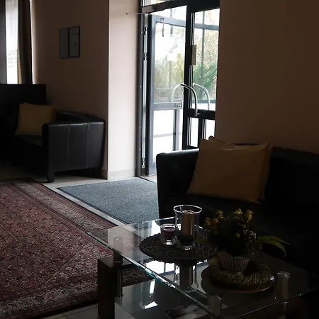 Hotel Julianów-2