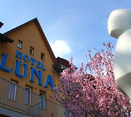 Hotel Luna Budapest-3
