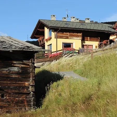 Chalet Garden-2